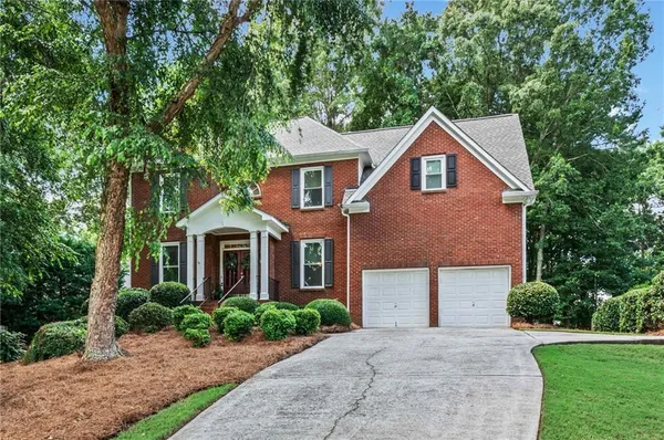 $760,000 | 4250 Meadow View Court, Cumming, GA 30041