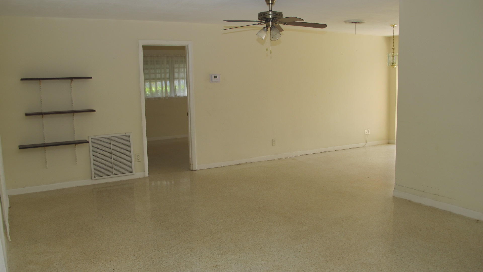 266 Southwest 12th Street Boca Raton, FL 33432 - Photo 7 of 34 Living Room