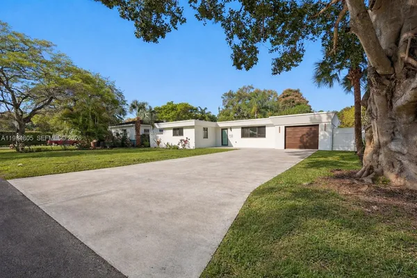 $1,199,000 | 10910 Northeast 9th Court, Biscayne Park, FL 33161