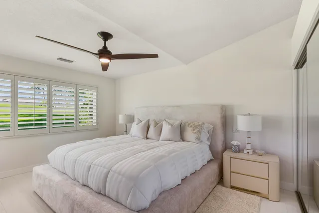 $5,900 | 269 Vista Royale Circle West, Palm Desert, CA 92211