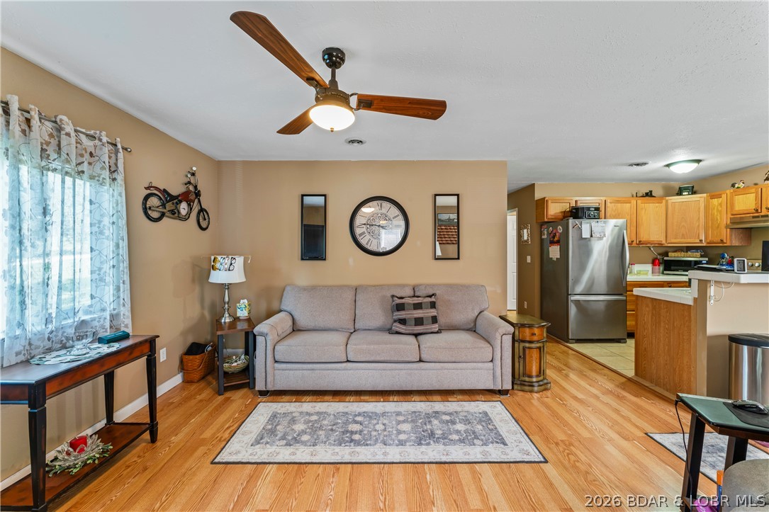 3738 Gentle Slope Road Stover, MO 65078 - Photo 18 of 73 Main House Living Room
