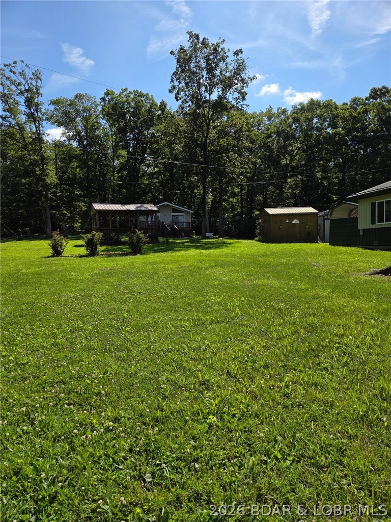 3738 Gentle Slope Road Stover, MO 65078 - Photo 10 of 73 Huge side yard
