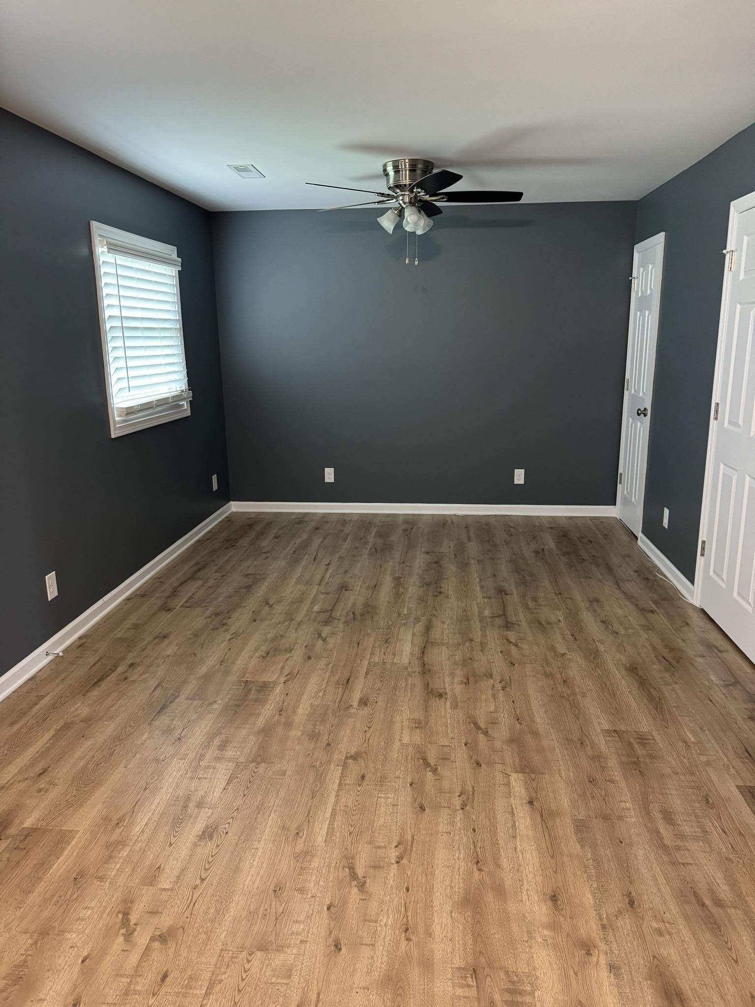 166 Old Lebanon Road Carthage, TN 37030 - Photo 10 of 25 a view of an empty room with a window