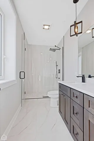 $414,000 | 8631 West Grand Avenue, Unit 4W, River Grove, IL 60171