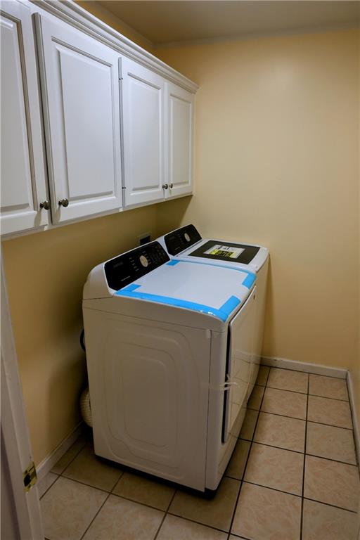 4296 Linda Lane Southwest Lilburn, GA 30047 - Photo 16 of 29 a room with washing machine