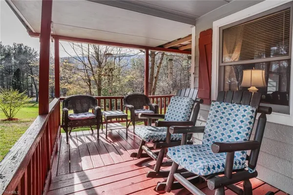 $350,000 | 6414 Summit Road, Purlear, NC 28665