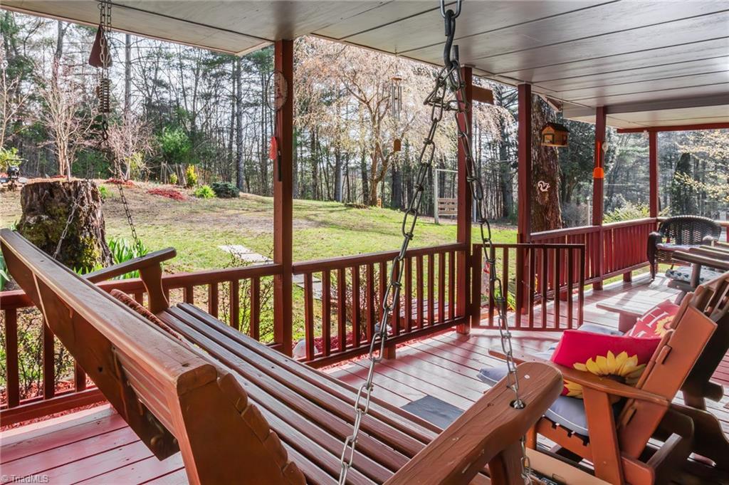 6414 Summit Road Purlear, NC 28665 - Photo 14 of 36