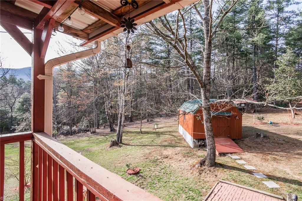 6414 Summit Road Purlear, NC 28665 - Photo 32 of 36