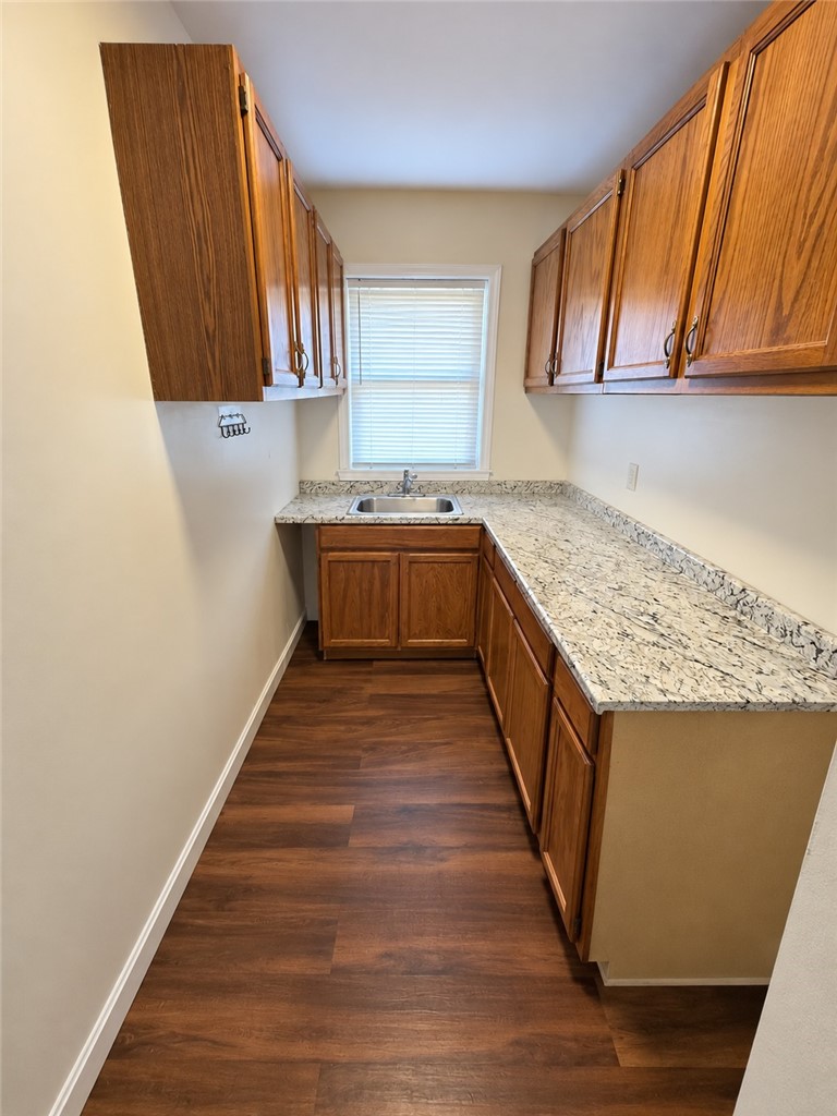 56 Lilac Street Pawtucket, RI 02860 - Photo 3 of 13 Gallery Image 3