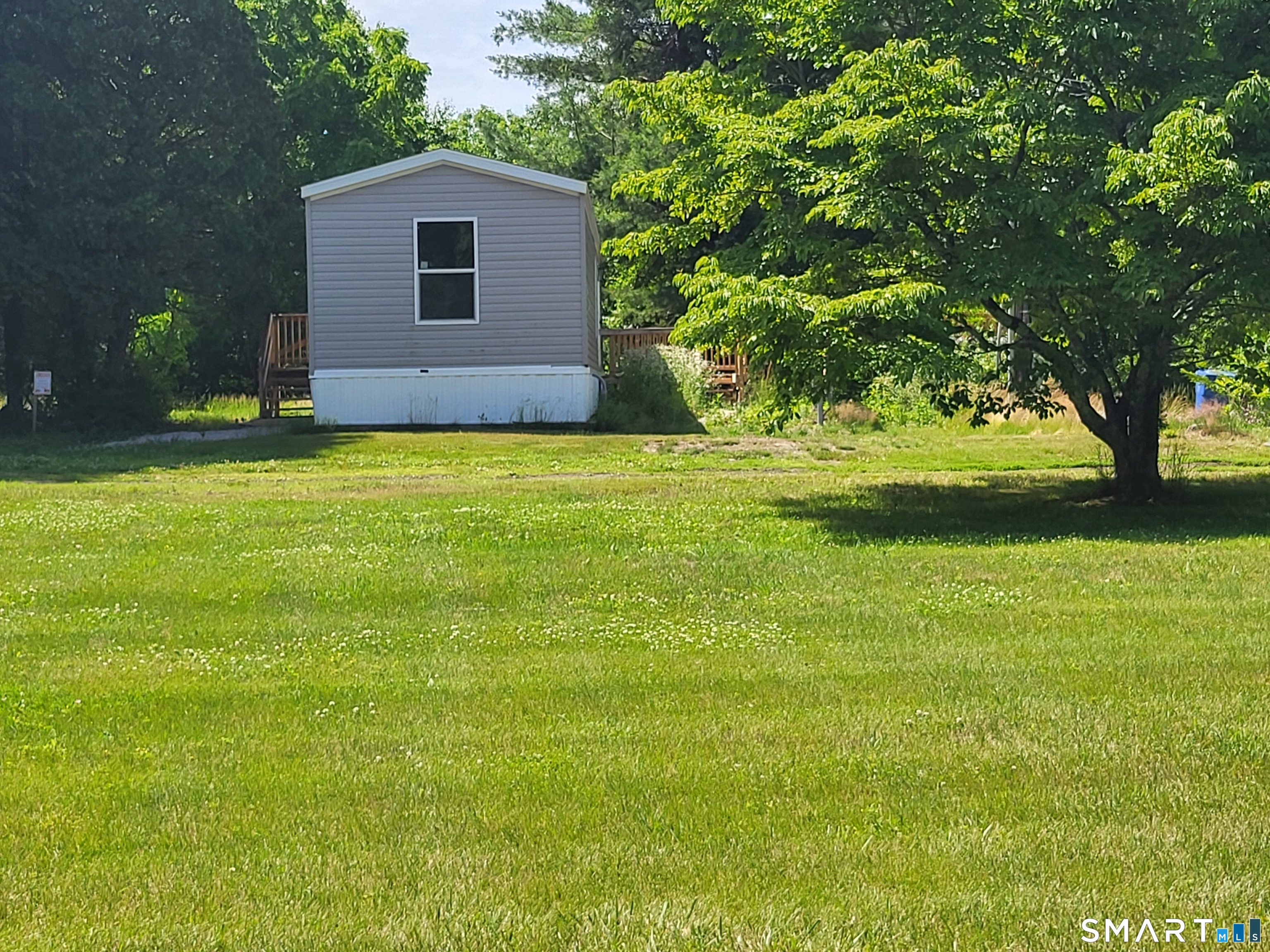 350 Chesterfield Road Montville, CT 06370 - Photo 5 of 17