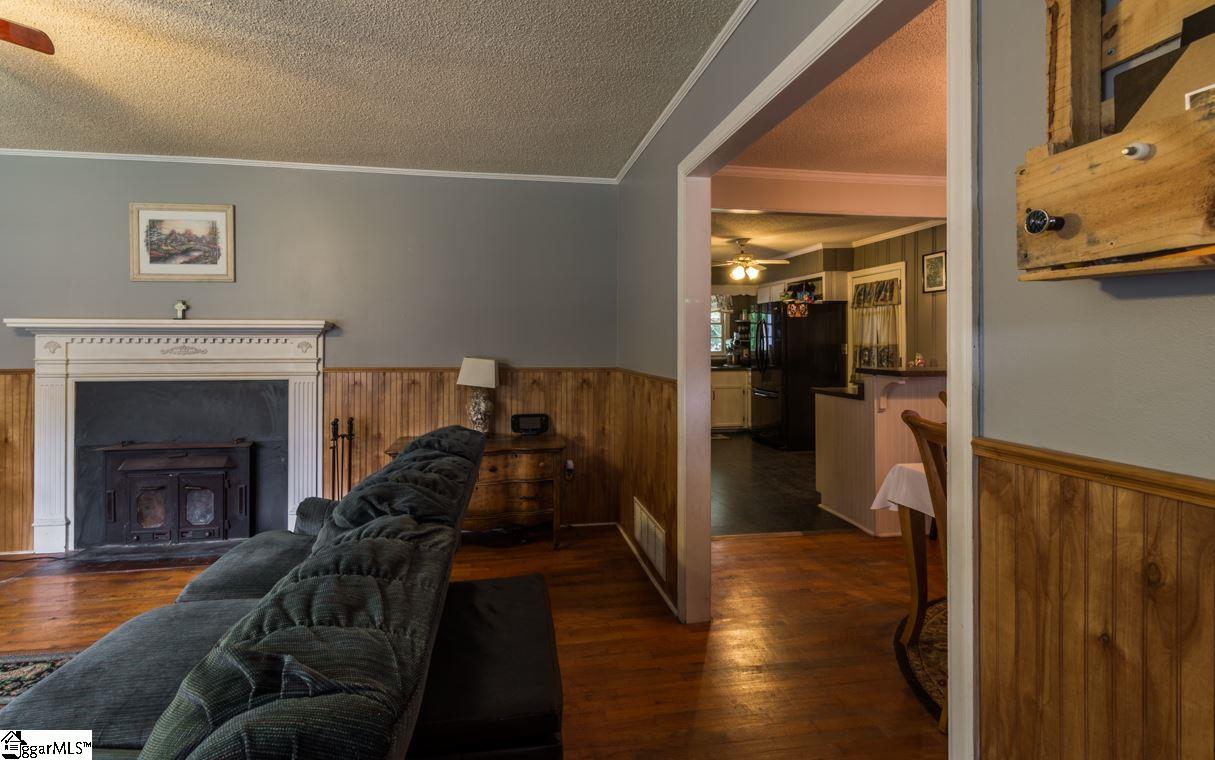 710 Adams Street Seneca, SC 29678 - Photo 14 of 33 Gallery Image 14