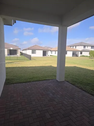 $2,950 | 5105 Panella Avenue, Immokalee, FL 34142