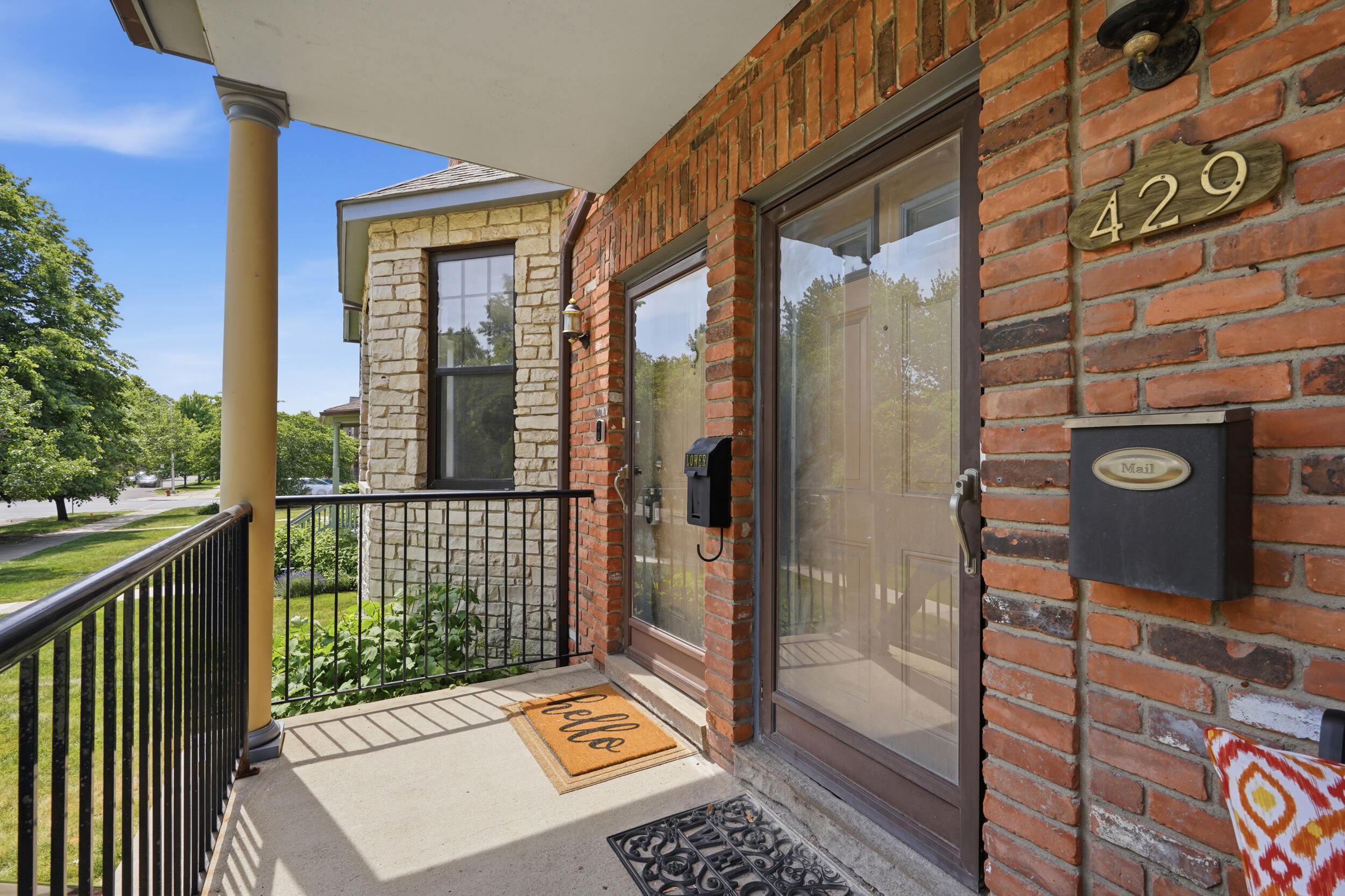 429 East Ferry Street, Unit 8 Detroit, MI 48202 - Photo 4 of 53 429 e ferry st-4