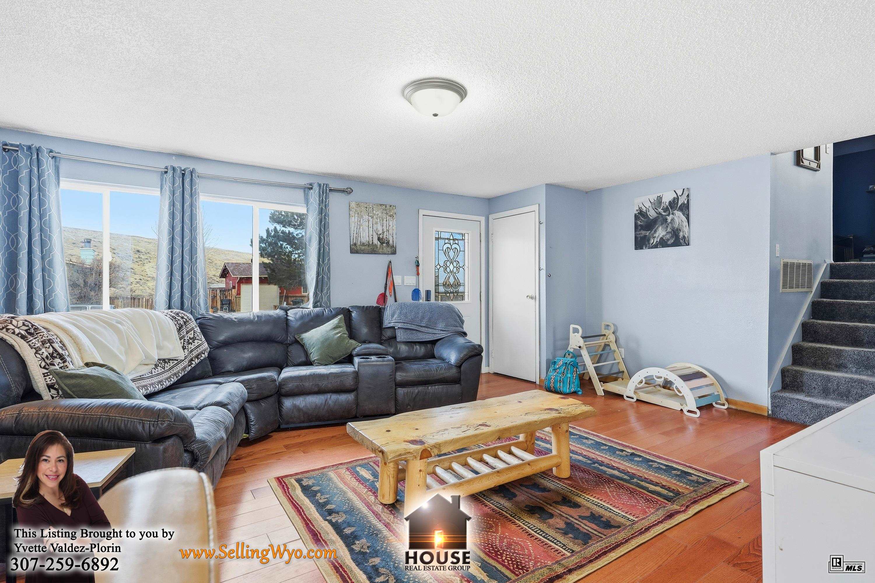 6579 Cherokee Lane Casper, WY 82604 - Photo 3 of 13