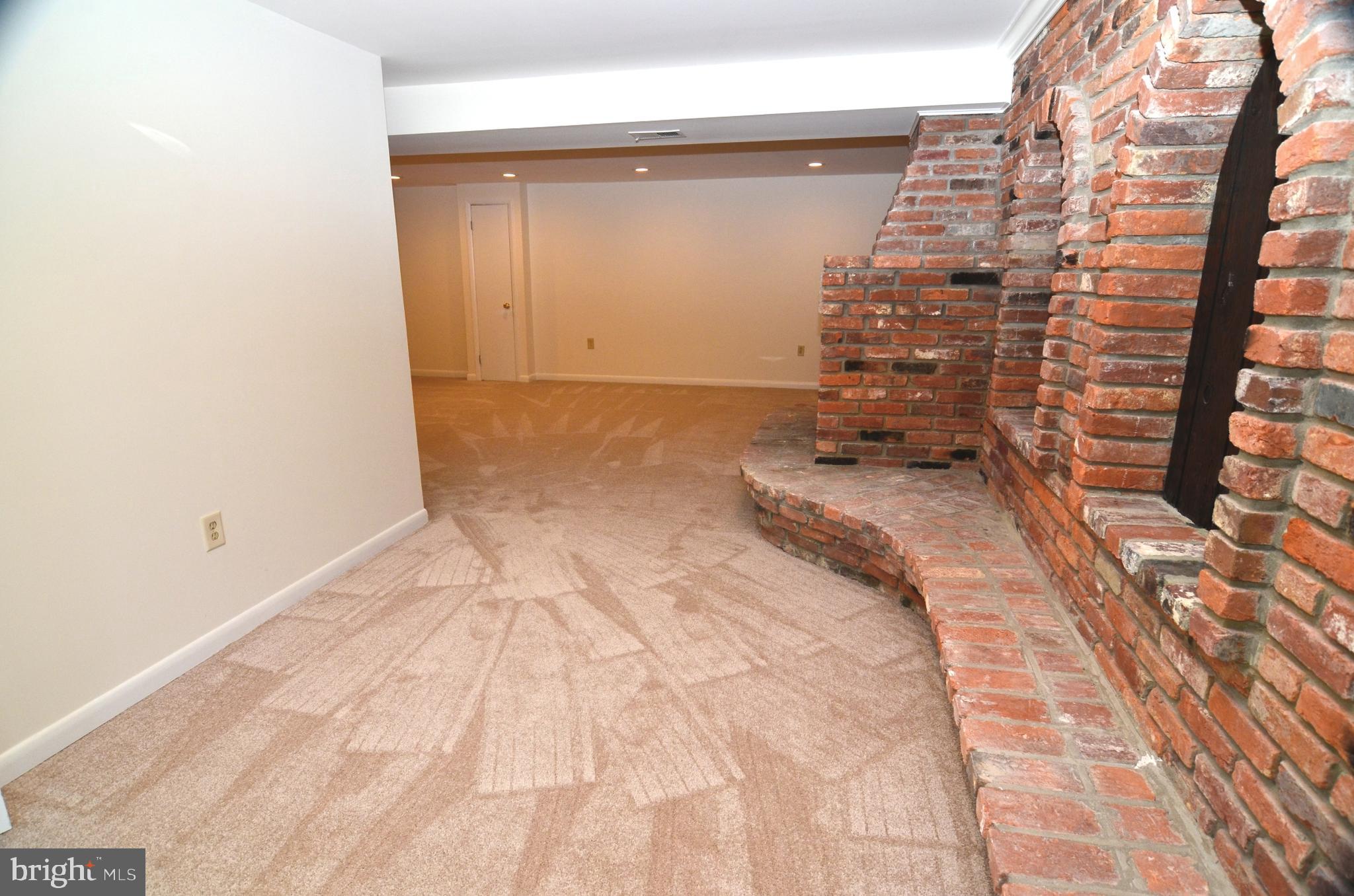 8604 Contee Road Laurel, MD 20708 - Photo 33 of 56 a view of empty room