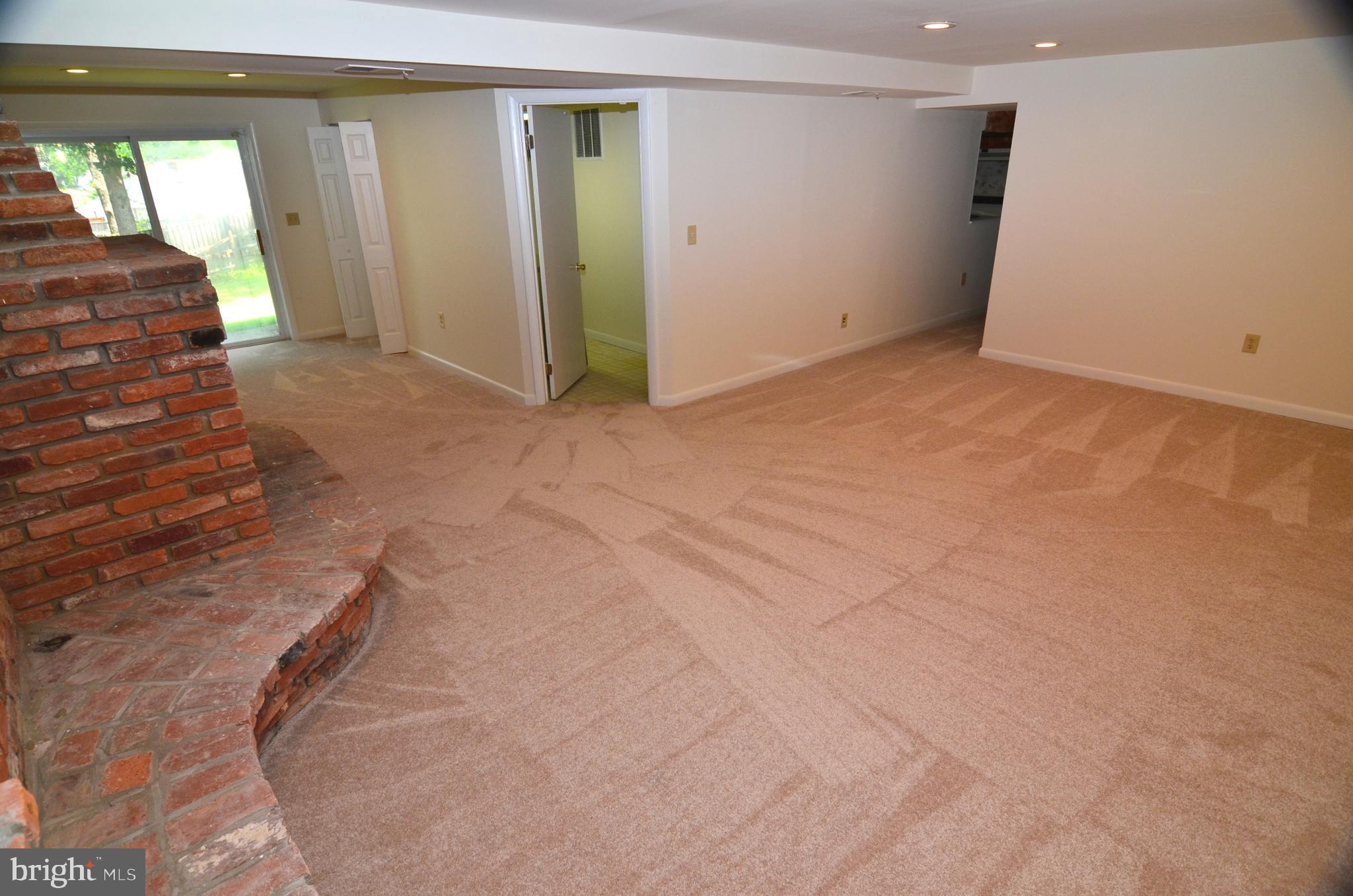 8604 Contee Road Laurel, MD 20708 - Photo 35 of 56