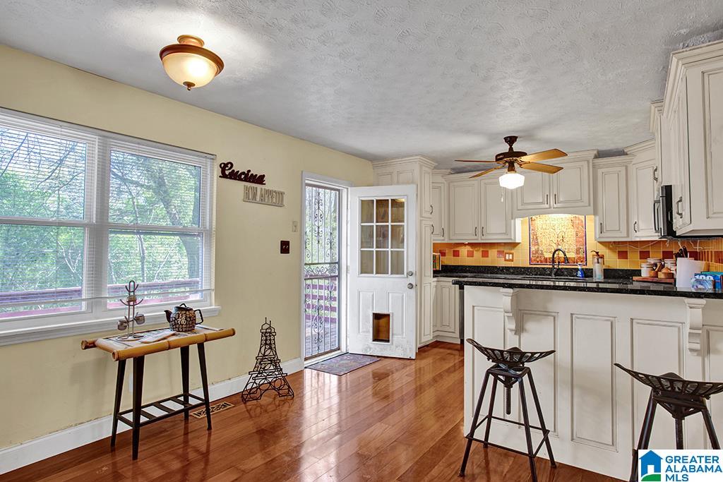 2528 Carmel Road Birmingham, AL 35235 - Photo 2 of 28