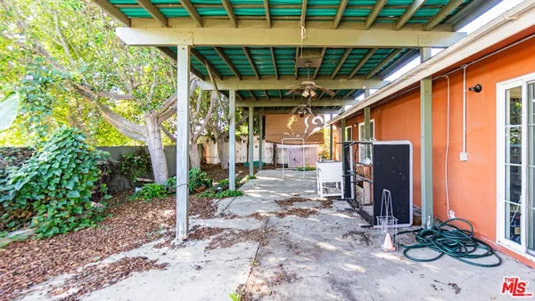 a view of a porch with patio
