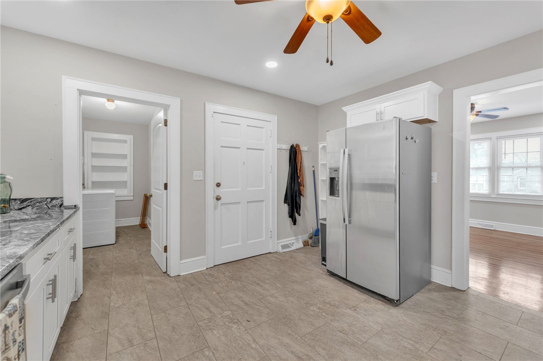 1611 East Calhoun Street Anderson, SC 29621 - Photo 11 of 37