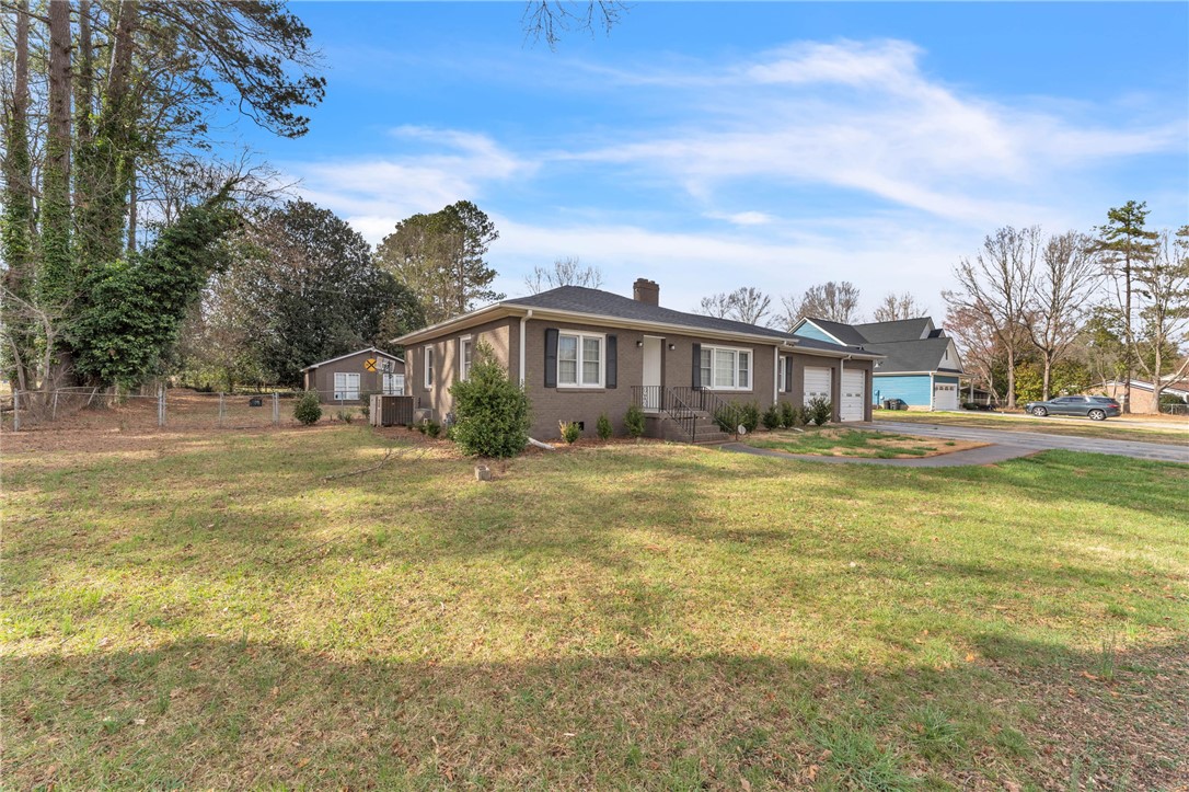 1611 East Calhoun Street Anderson, SC 29621 - Photo 36 of 37