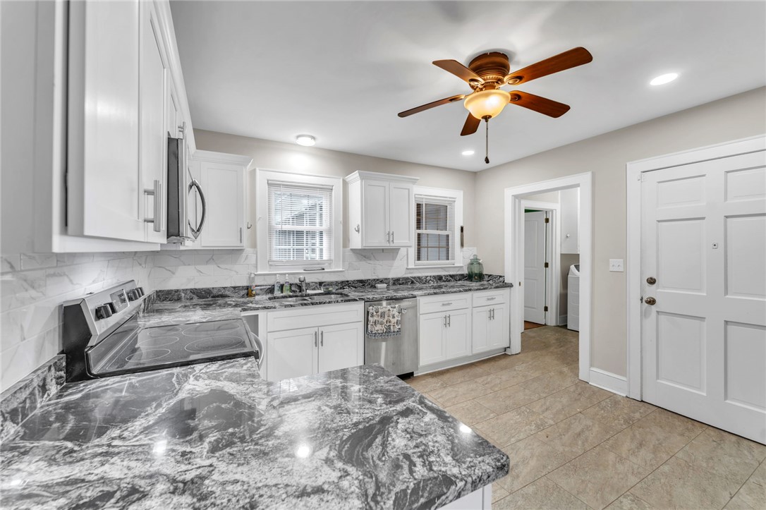 1611 East Calhoun Street Anderson, SC 29621 - Photo 10 of 37