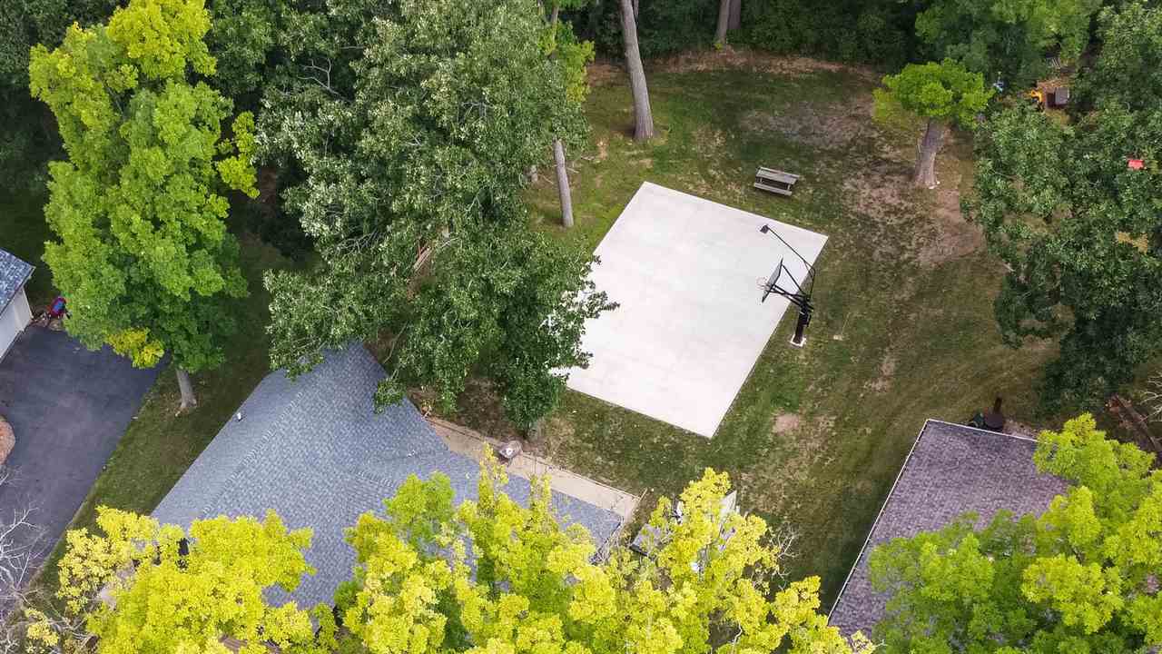 1088 Winborne Road Lake Summerset, IL 61019 - Photo 21 of 22 a view of a garden with pathway