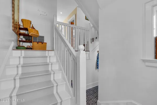 $20,000,000 | 717 East Avenue, Bay Head, NJ 08742