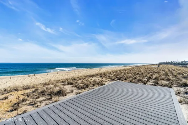 $20,000,000 | 717 East Avenue, Bay Head, NJ 08742