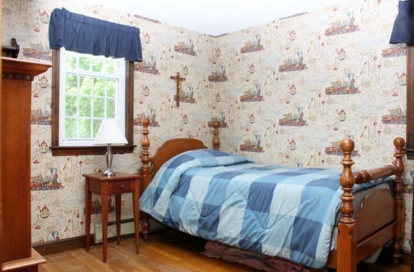 14 Grenadier Road Hingham, MA 02043 - Photo 20 of 25 Gallery Image 20
