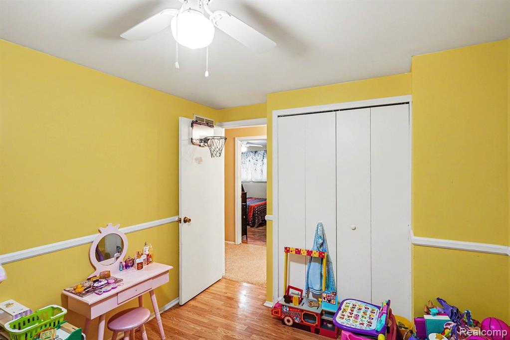 5429 Wakefield Road Grand Blanc, MI 48439 - Photo 13 of 20 Gallery Image 13