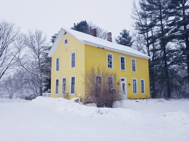 $420,000 | E2044 770th Avenue, Knapp, WI 54749