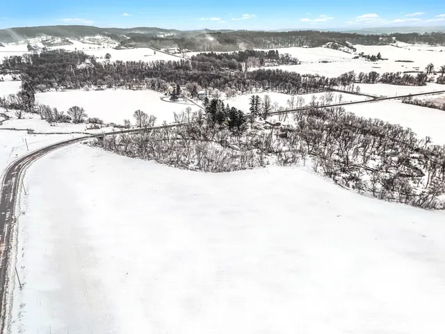 $420,000 | E2044 770th Avenue, Knapp, WI 54749