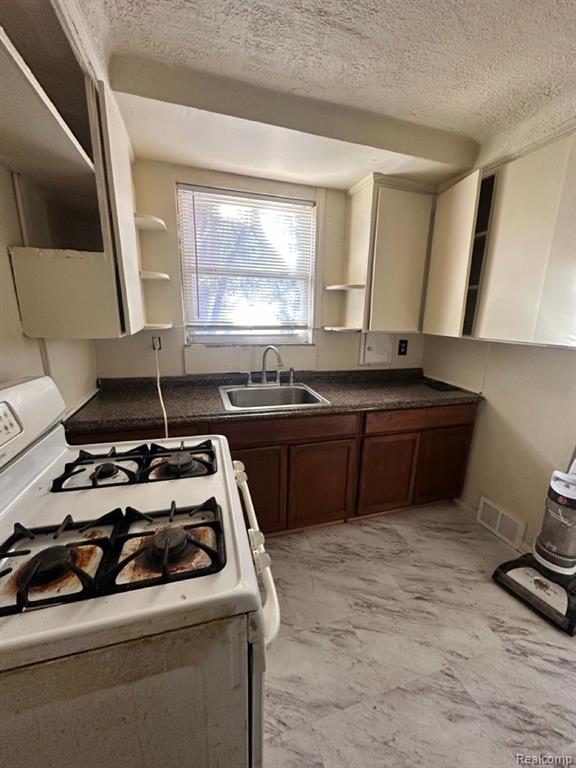 16601 Evergreen Road Detroit, MI 48219 - Photo 6 of 14