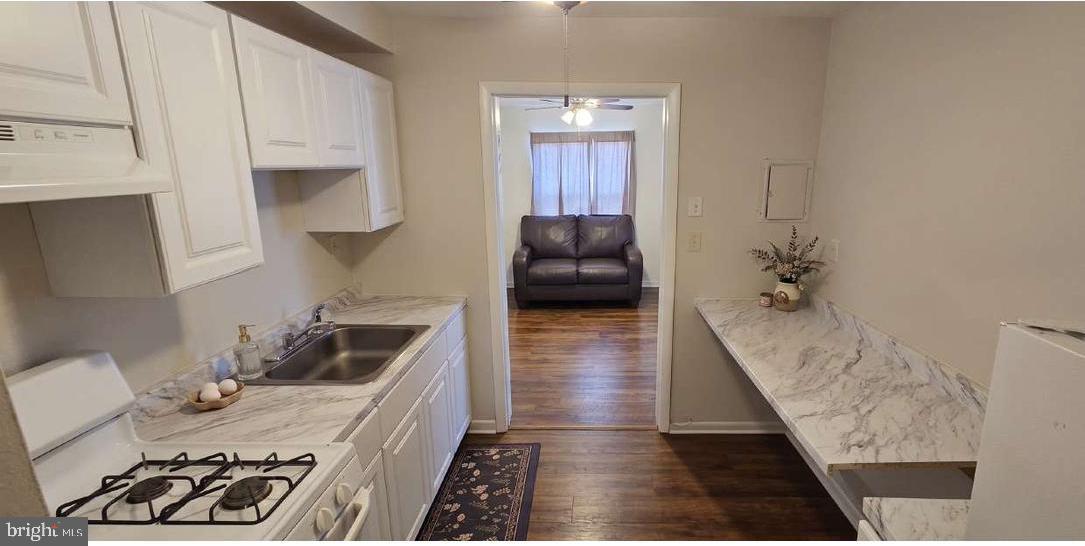 3829 St Barnabas Road, Unit T3 Suitland, MD 20746 - Photo 5 of 36 Kitchen