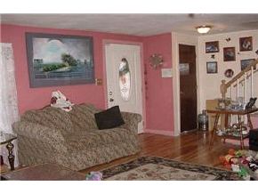 239 R Island Pond Road, Unit 1 Derry, NH 03038 - Photo 7 of 9