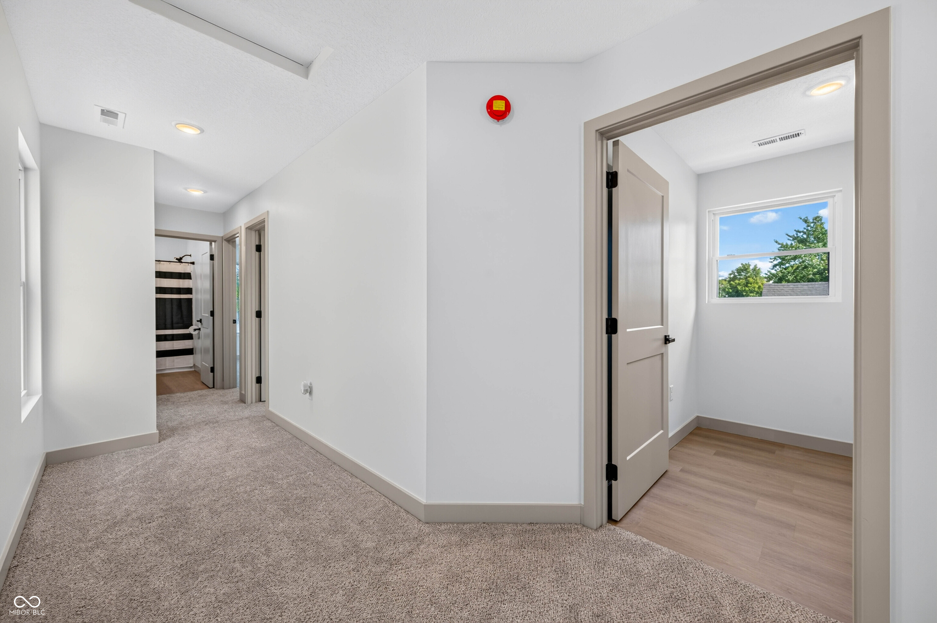 45 South Beatty Street Columbus, IN 47201 - Photo 28 of 70