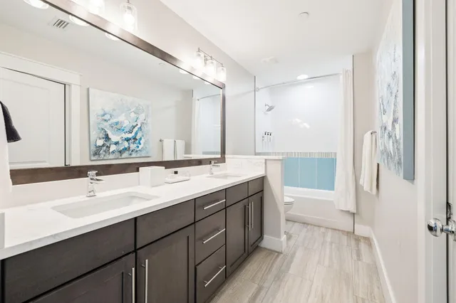 $799,000 | 201 Henderson Resort Way, Unit 2104, Destin, FL 32541