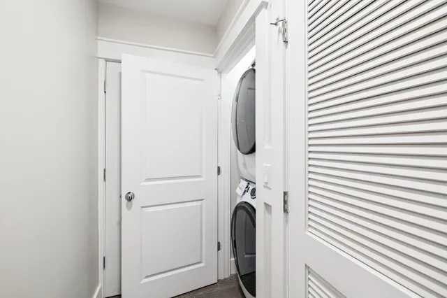 $799,000 | 201 Henderson Resort Way, Unit 2104, Destin, FL 32541