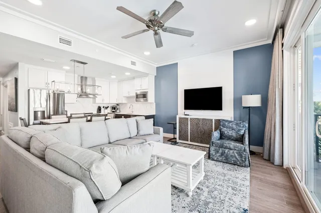 $799,000 | 201 Henderson Resort Way, Unit 2104, Destin, FL 32541