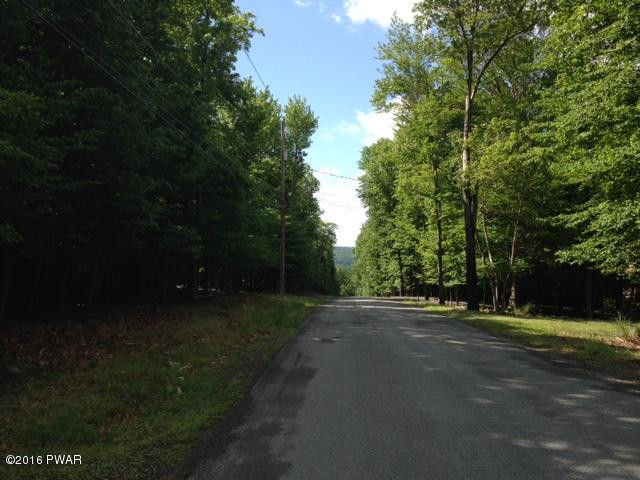 1043 Boat House Road Lake Ariel, PA 18436 - Photo 13 of 52