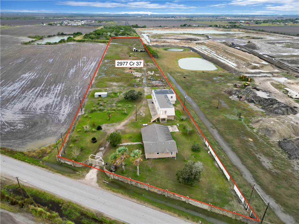 2977 Jurica Road Corpus Christi, TX 78415 - Photo 3 of 40