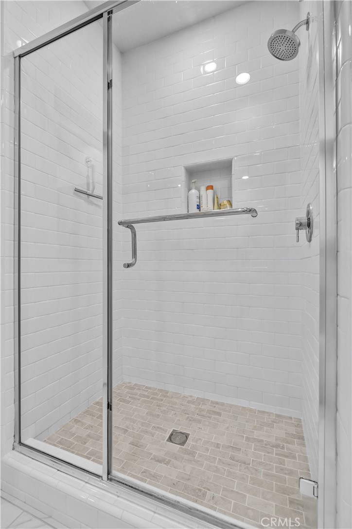 212 Paramount Irvine, CA 92618 - Photo 19 of 29