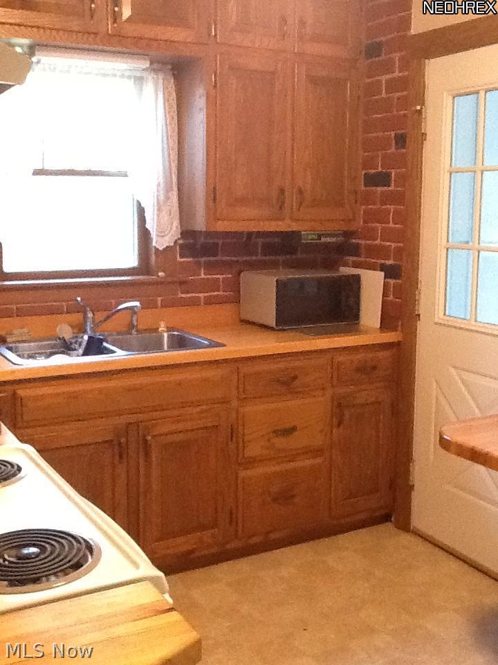 6702 Kirk Road Canfield, OH 44406 - Photo 5 of 10 Gallery Image 5