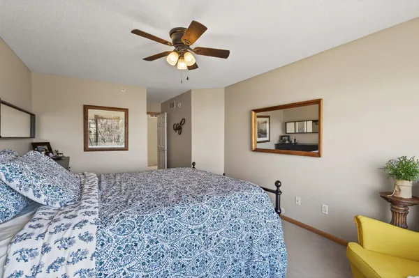 $289,000 | 13826 52nd Avenue North, Plymouth, MN 55446
