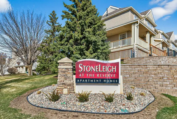 $289,000 | 13826 52nd Avenue North, Plymouth, MN 55446