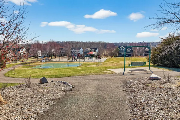 $289,000 | 13826 52nd Avenue North, Plymouth, MN 55446