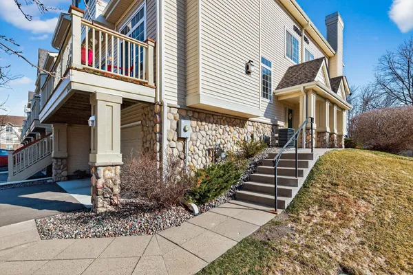 $289,000 | 13826 52nd Avenue North, Plymouth, MN 55446