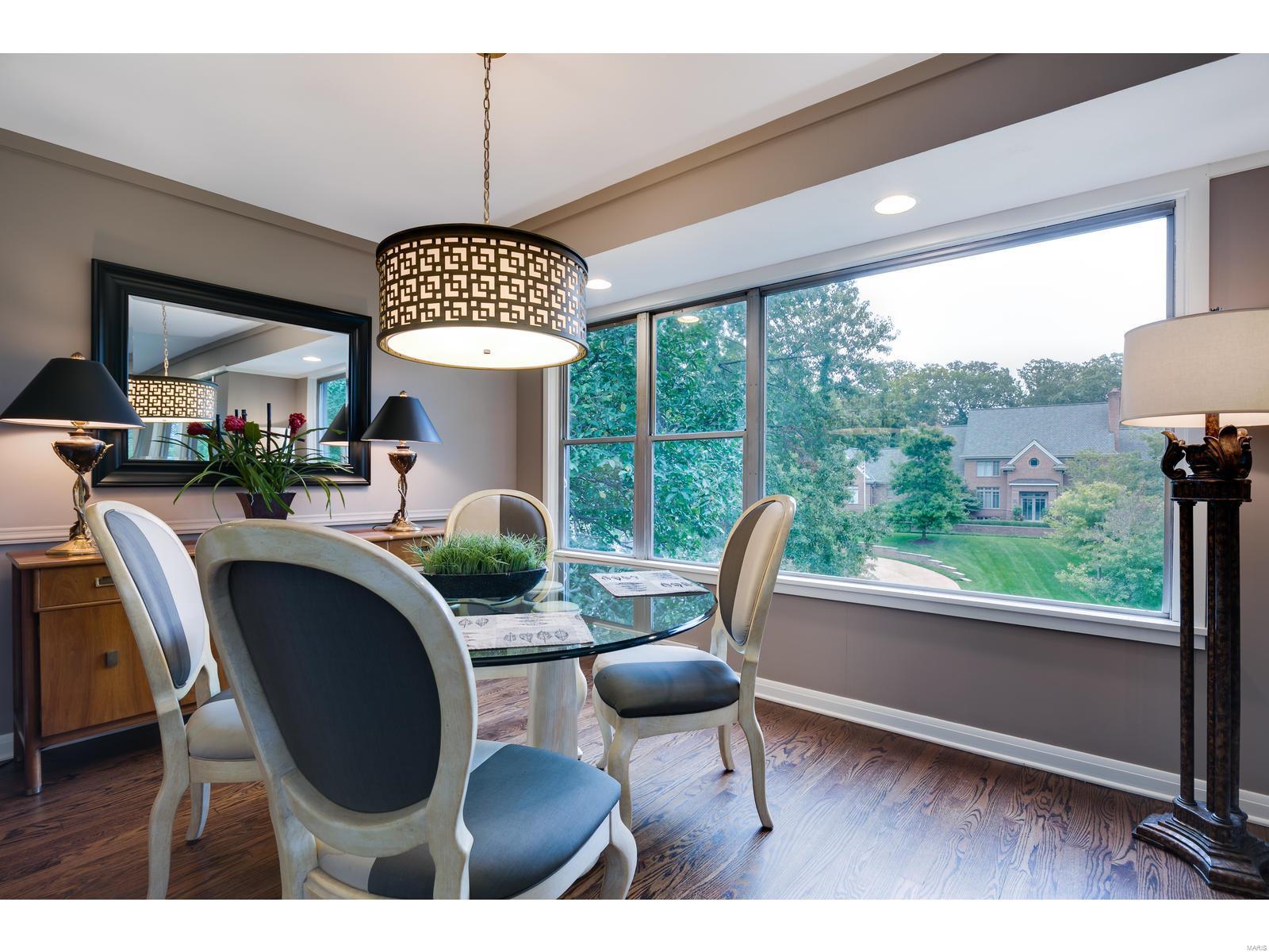 6 Fielding Road Ladue, MO 63124 - Photo 8 of 25