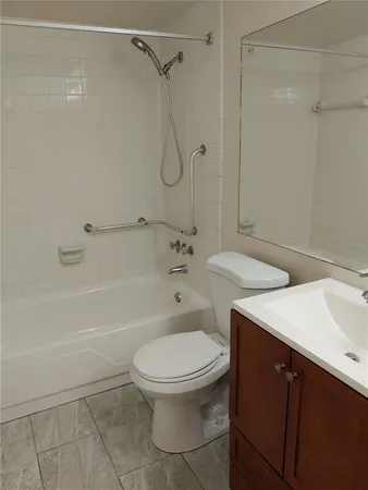 $1,195 | 5821 8th Avenue North, Unit 203, St. Petersburg, FL 33710