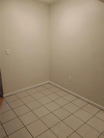 $1,195 | 5821 8th Avenue North, Unit 203, St. Petersburg, FL 33710